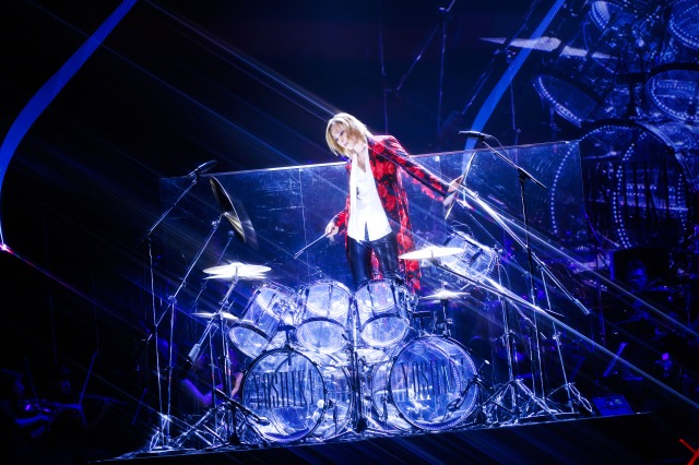 YOSHIKI、9年ぶりクラシカルワールドツアー開幕 オーケストラ×ドラムで