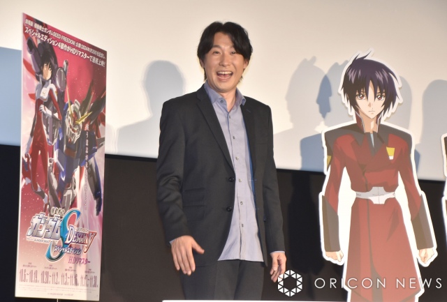大人気声優の音声コマンド搭載！完全ワイヤレスイヤホン 声優
