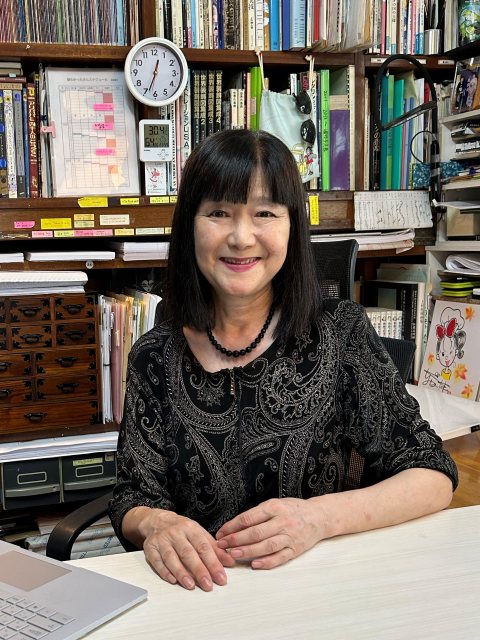 物語＋実用”で児童書の幅を広げた『わかったさん』シリーズ、挿絵画家・永井郁子が33年ぶり新作で魅せた「読書の醍醐味」 | オリコンニュース |  岩手日報 IWATE NIPPO