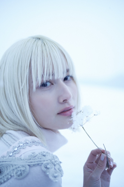 https://newsimg.oricon.co.jp/feed/images/size640wh/20251023_122055_size640wh_14717877.jpg