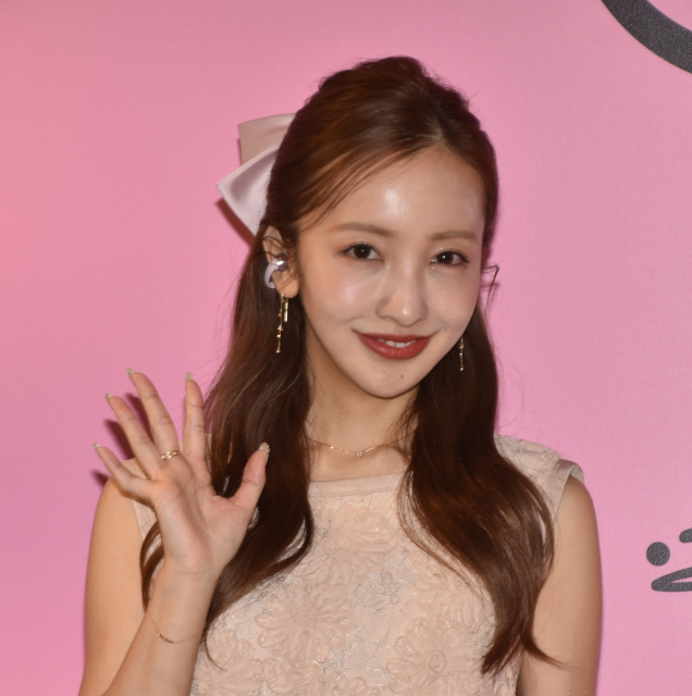 板野友美、AKB48の20周年公演に感慨深げも疲労残る「20代じゃないので