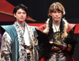 舞台『GARNET OPERA』取材会に出席した（左から）砂川脩弥、越岡裕貴 （C）ORICON NewS inc.の画像