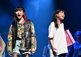 舞台『MEAN GIRLS』のゲネプロに参加した（左から）田村芽実、生田絵梨花 （C）ORICON NewS inc.の画像