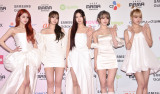 LE SSERAFIM（左から）HUH YUNJIN、KIM CHAEWON、KAZUHA、SAKURA、HONG EUNCHAE （C）ORICON NewS inc.