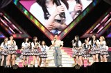 「AKB48 20th Year 春コンサート2025 〜これからだ　未来作ろうじゃないか？〜」の様子 （C）AKB48