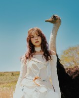 元櫻坂46小林由依がyoustiとしてソロデビュー＆1st mini Album『yousti』リリース決定