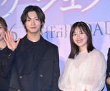 『青春ゲシュタルト崩壊』完成披露試写会に登場した（左から）佐藤新、渡邉美穂 （C）ORICON NewS inc.