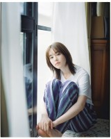 唐田えりか、執筆活動に挑戦