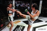 『RIZIN WORLD SERIES in KOREA』シン・ユリvs.ケイト・ロータス（C）RIZIN FF）